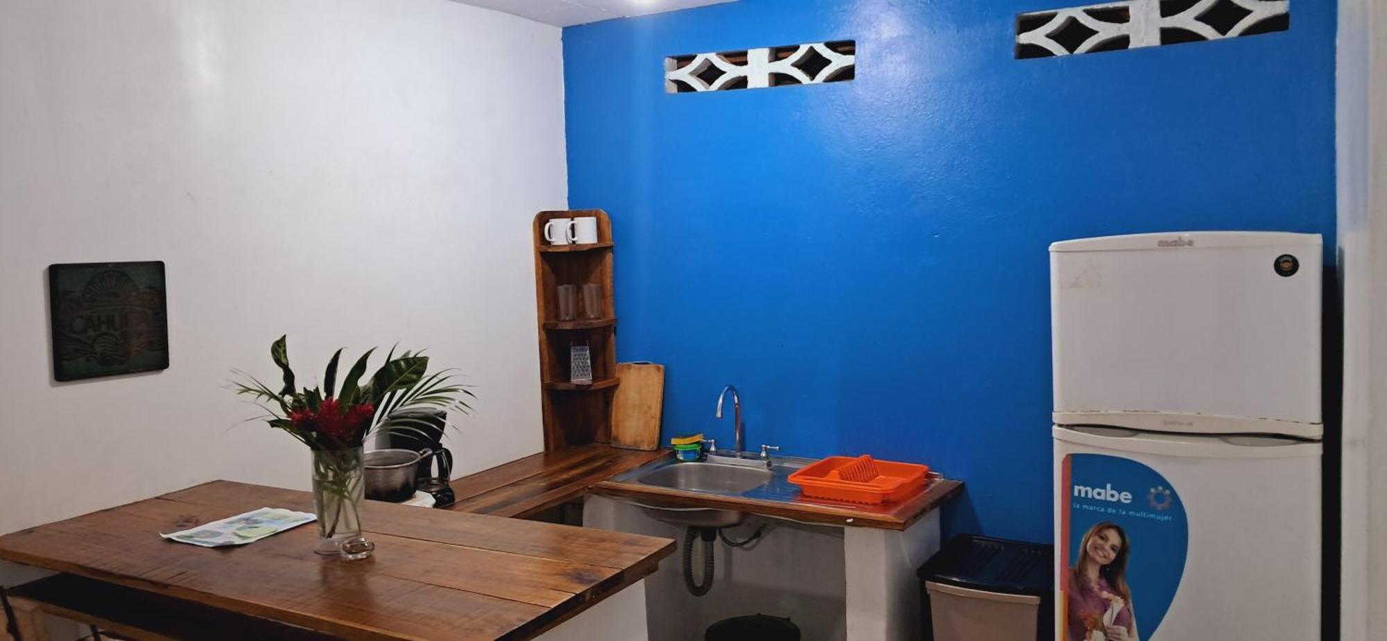 Rooms Palmeras カウイータ 部屋 写真