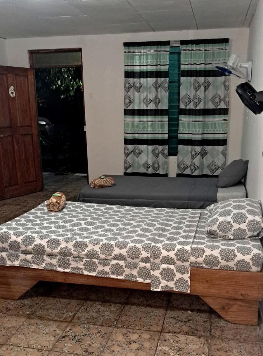 Rooms Palmeras カウイータ エクステリア 写真